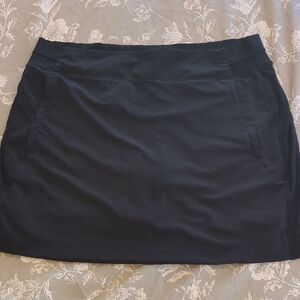 Athleta Brooklyn Black Skort
